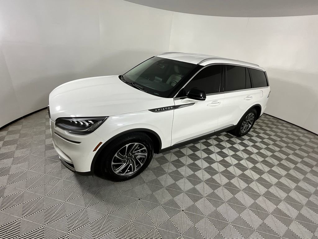 Used 2021 Lincoln Aviator 2WD image 9