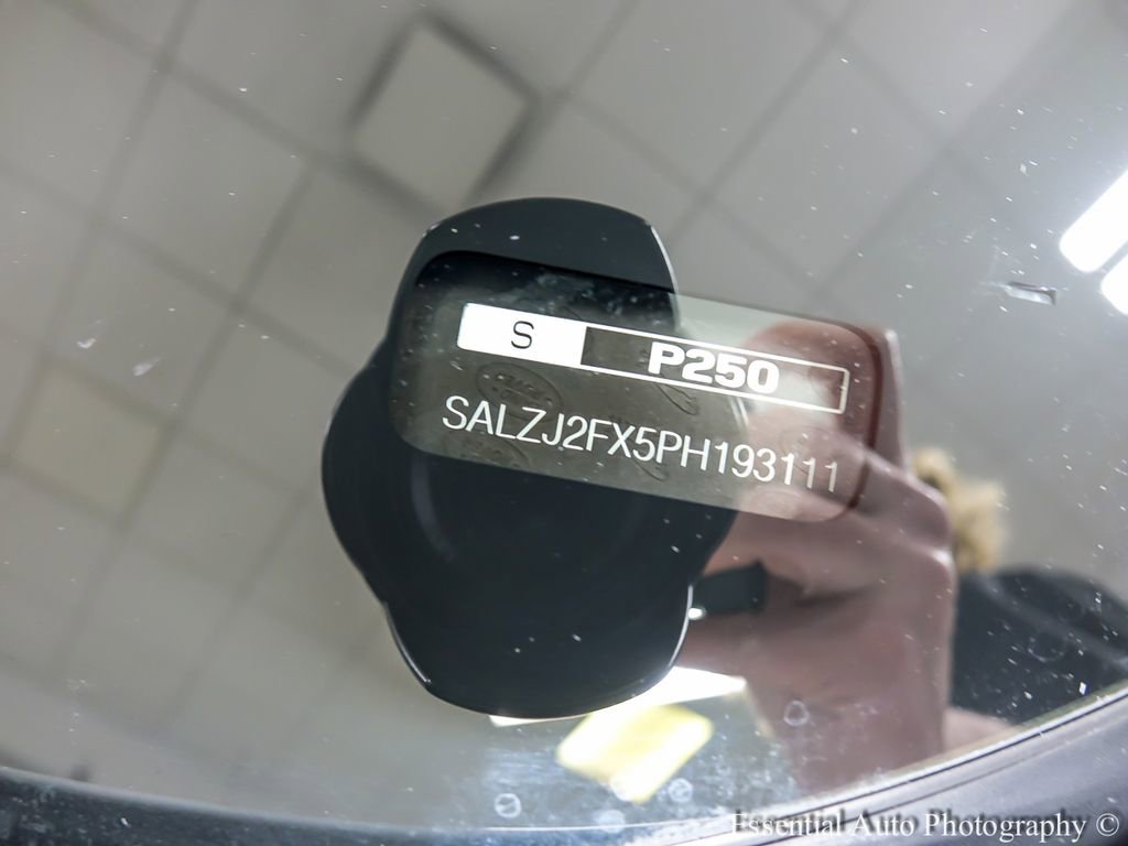 Used 2023 Land Rover Range Rover Evoque S image 17