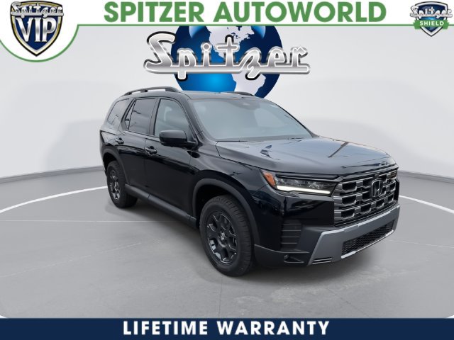New 2026 Honda Pilot TrailSport image 3