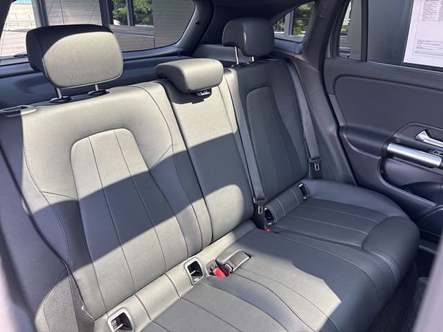 Used 2025 Mercedes-Benz GLA 250 4MATIC image 22