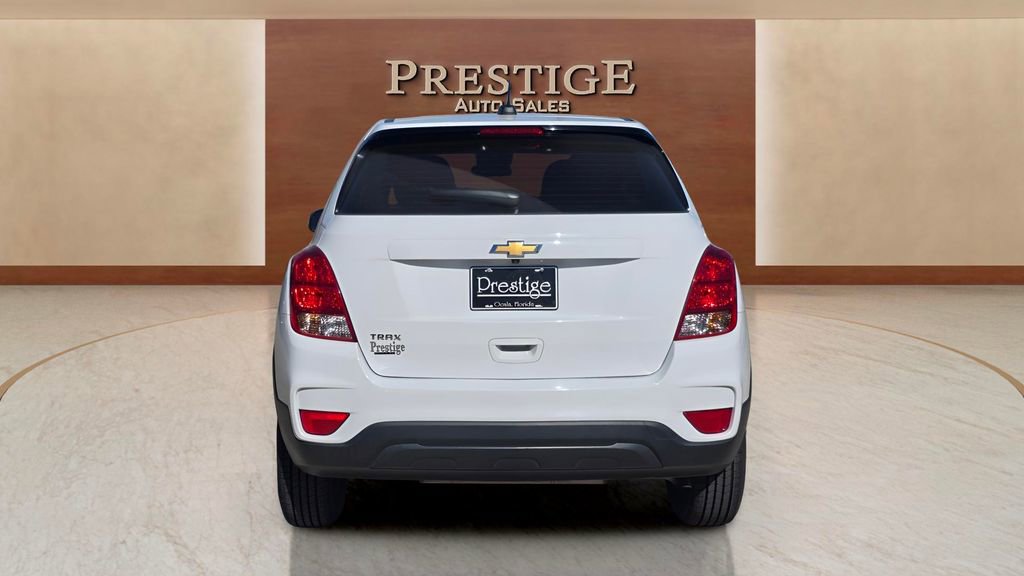 Used 2020 Chevrolet Trax LS image 35