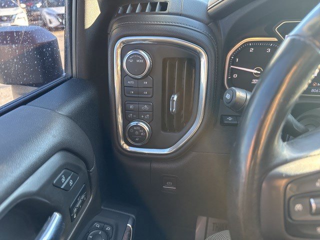 Used 2022 GMC Sierra 2500 Denali w/ Denali Ultimate Package AWD/4WD image 22