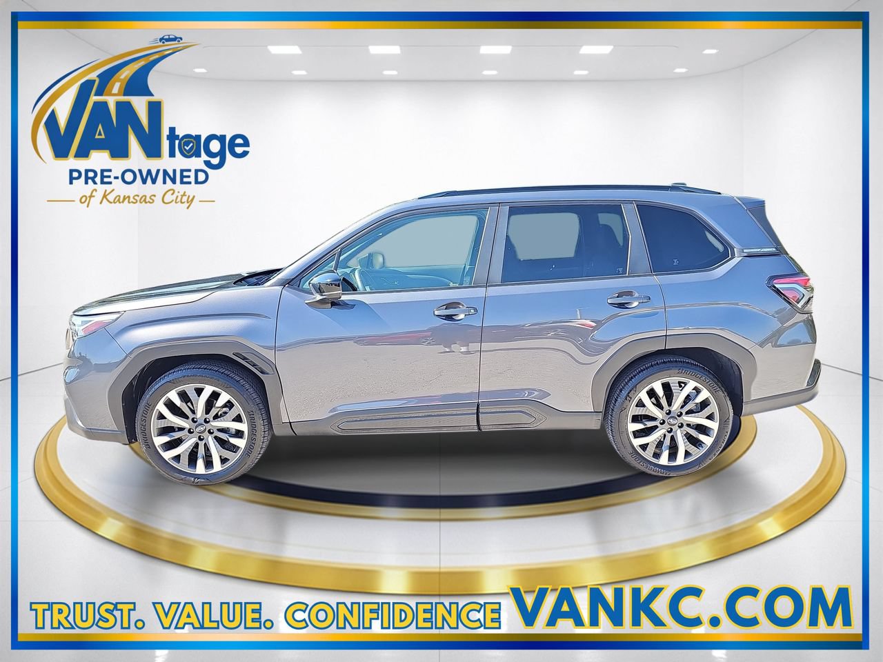 Certified 2025 Subaru Forester Touring AWD/4WD image 10