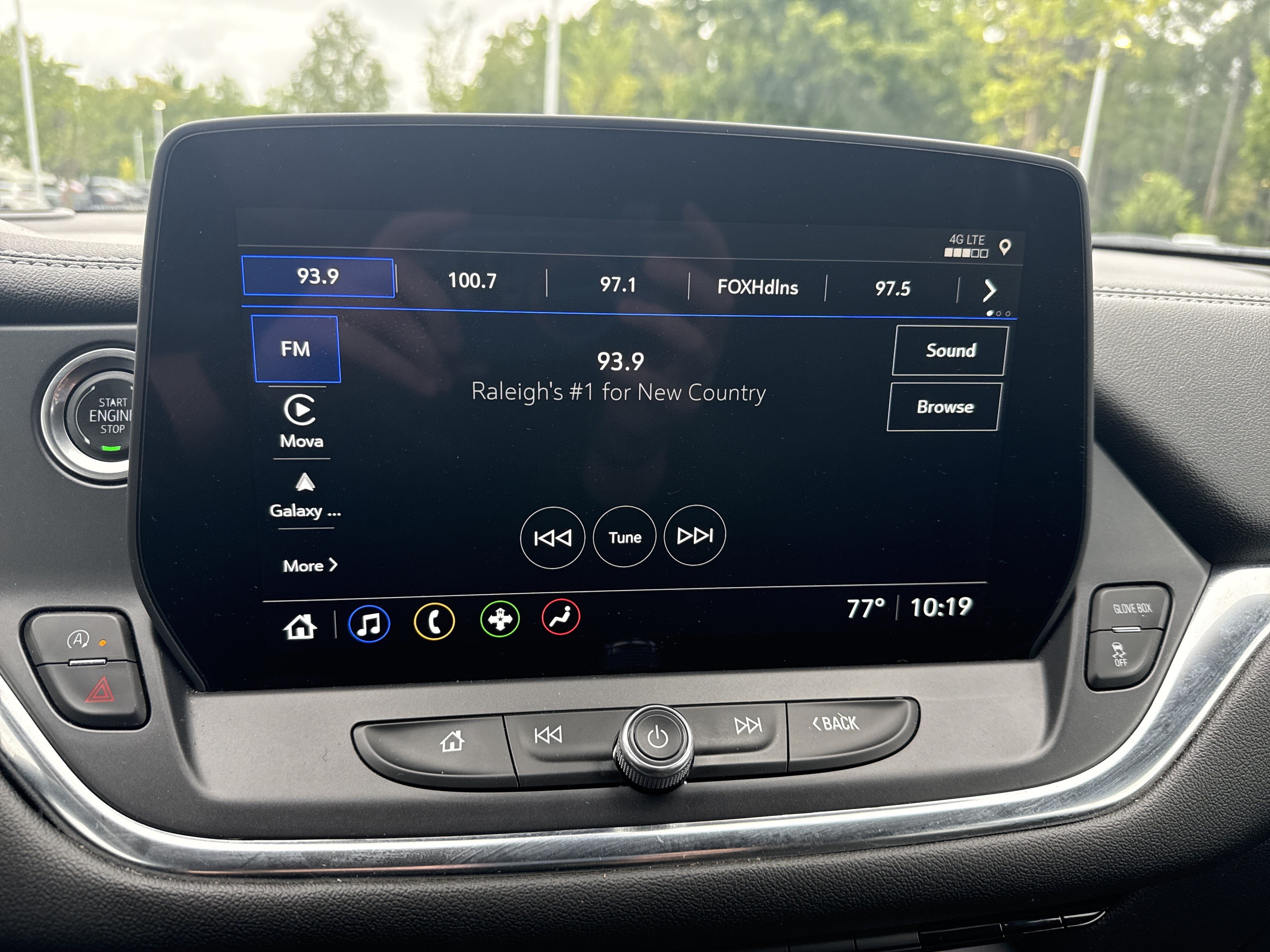 Used 2025 Chevrolet Blazer LT AWD/4WD image 24