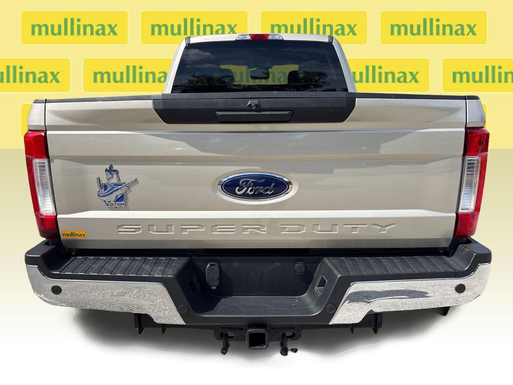 Used 2018 Ford F250 XLT w/ XLT Value Package image 8