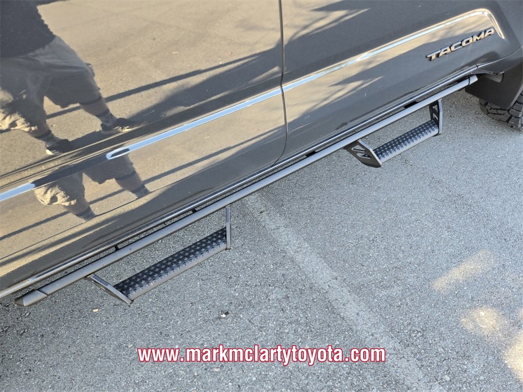 New 2025 Toyota Tacoma TRD Off-Road image 15