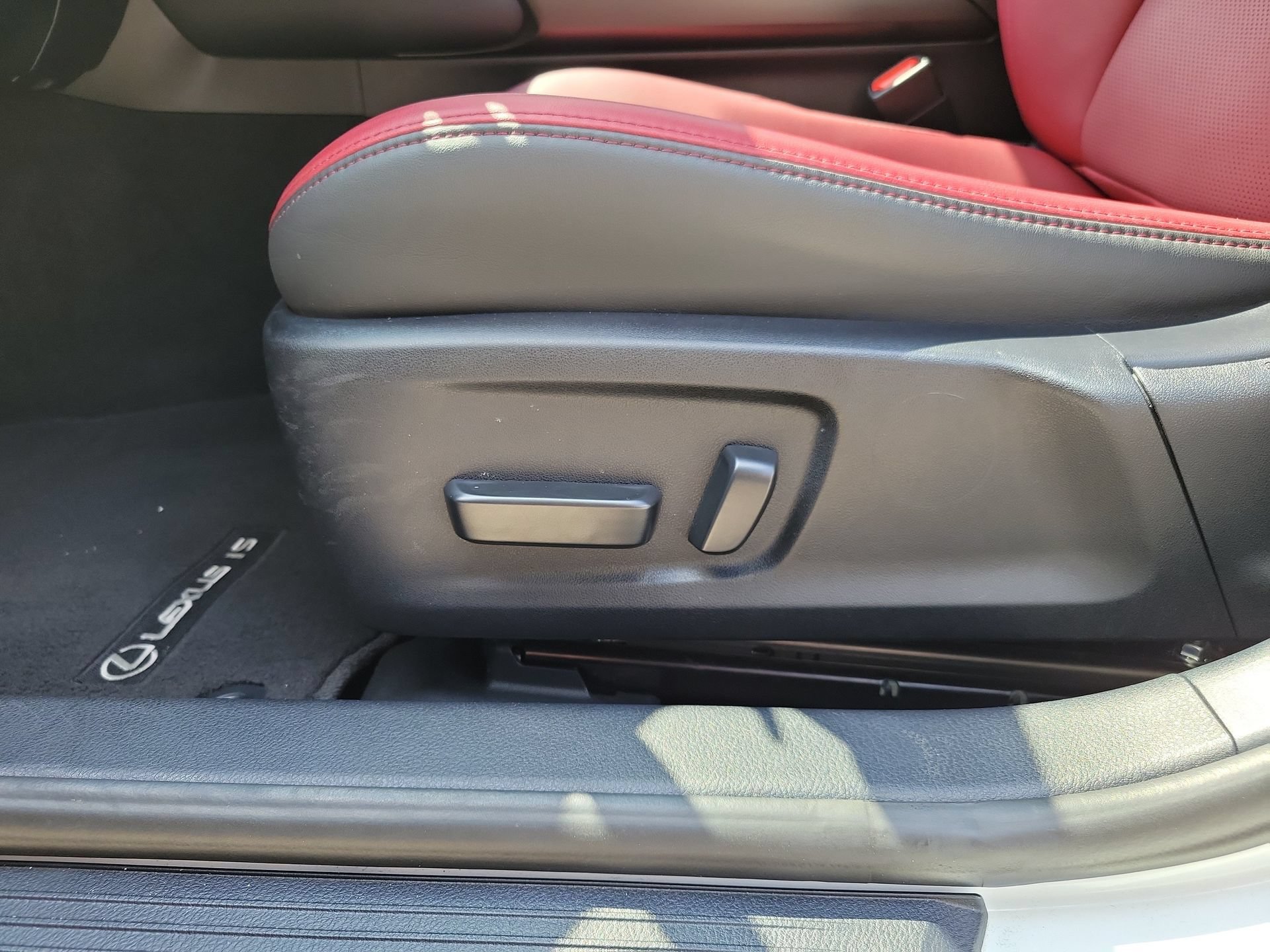 Used 2025 Lexus IS 350 F Sport w/ Accessory Package 2 RWD image 23