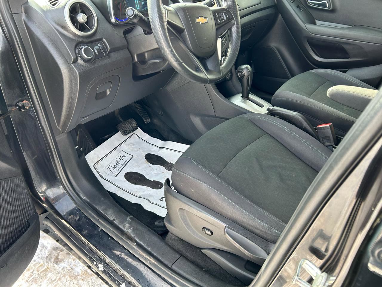 Used 2015 Chevrolet Trax LS w/ LPO, Cargo Package image 10