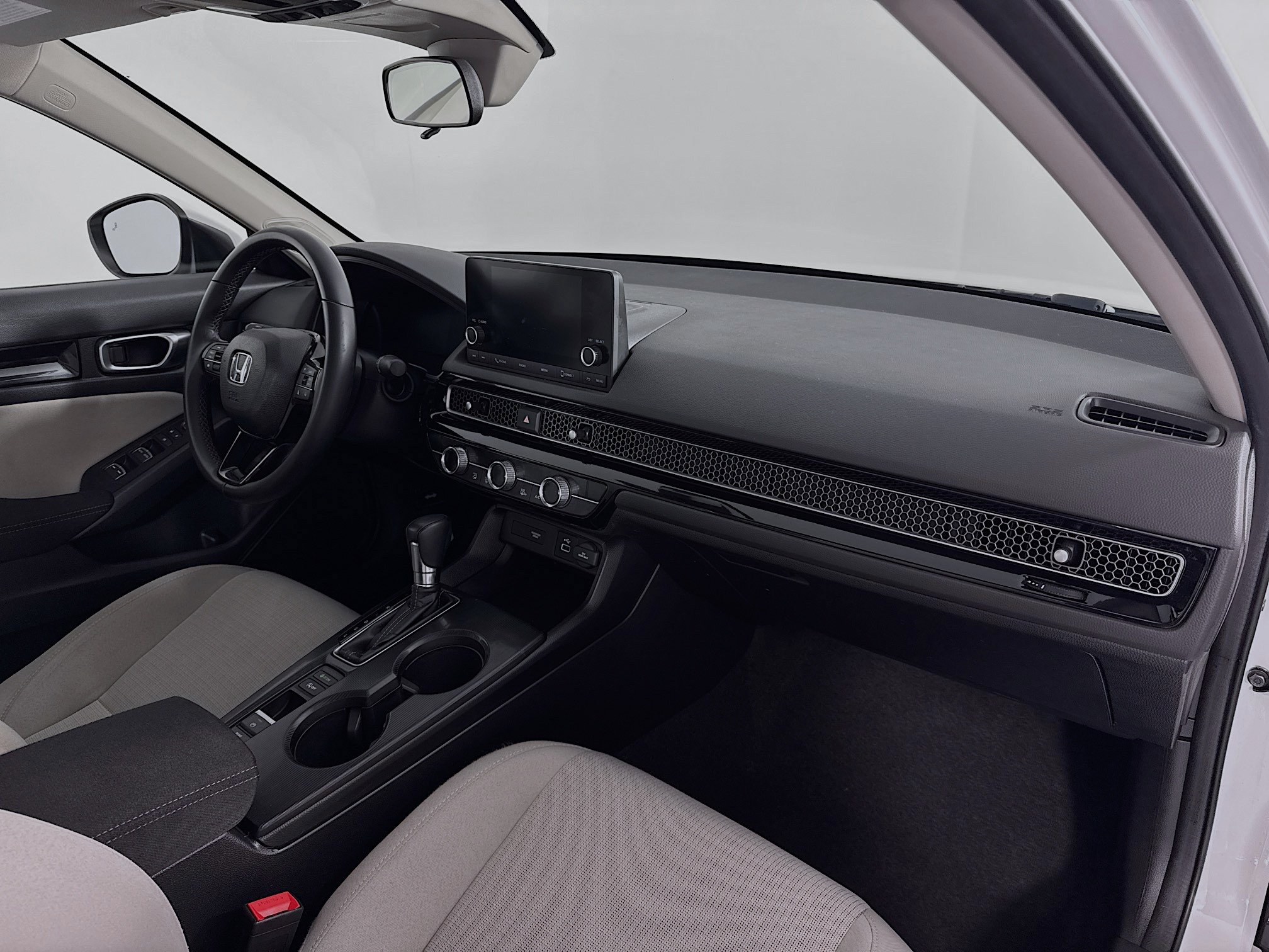 Certified 2024 Honda Civic EX image 28