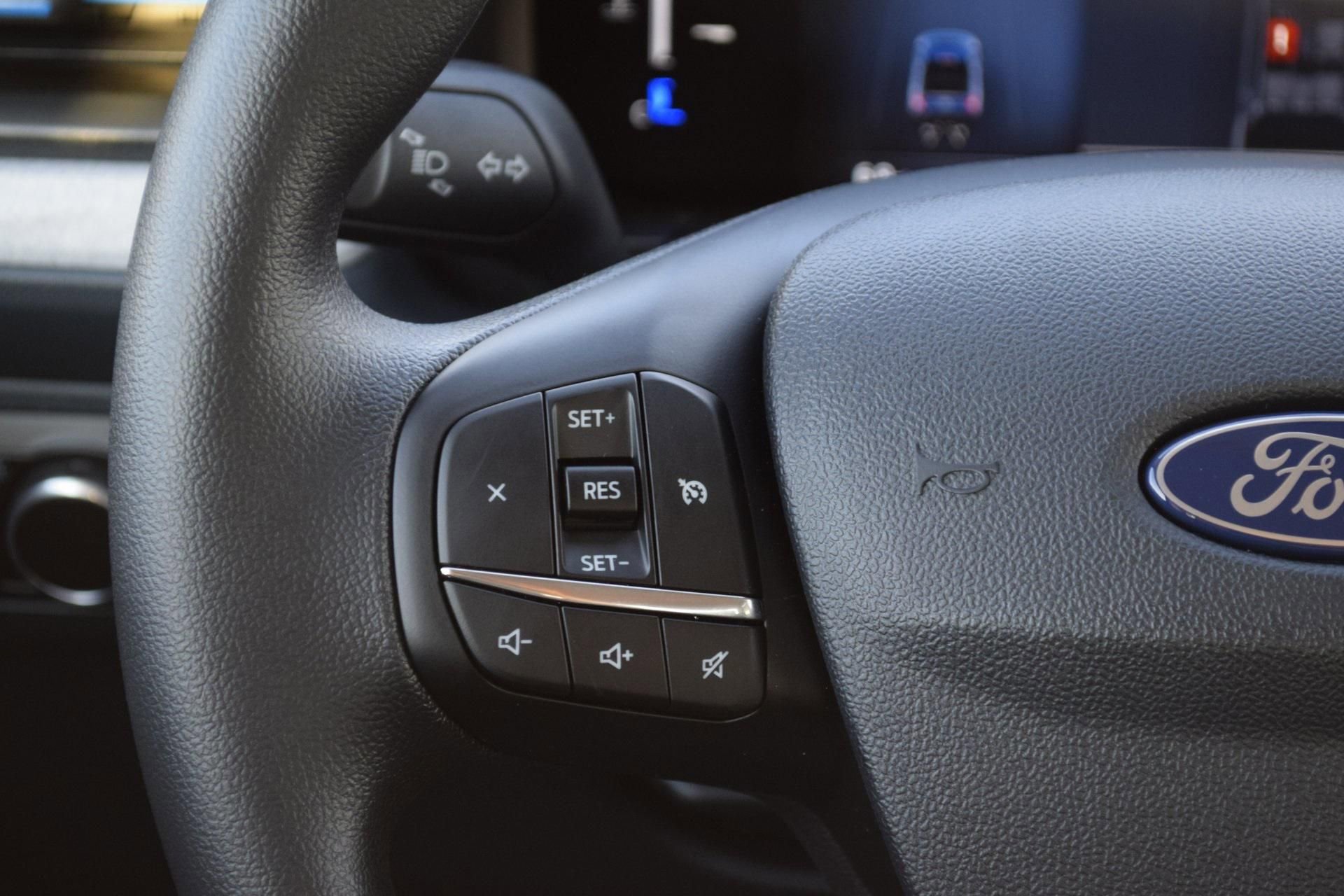 New 2026 Ford Maverick XLT image 9