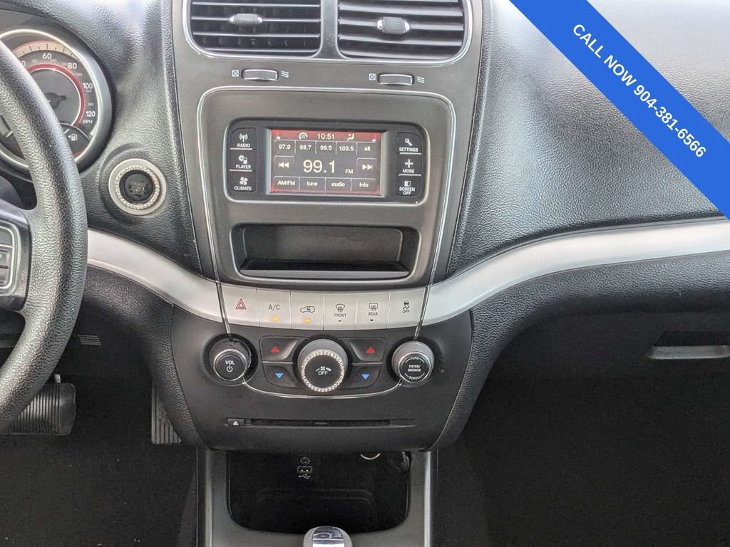 Used 2020 Dodge Journey SE w/ Blacktop Package FWD image 18