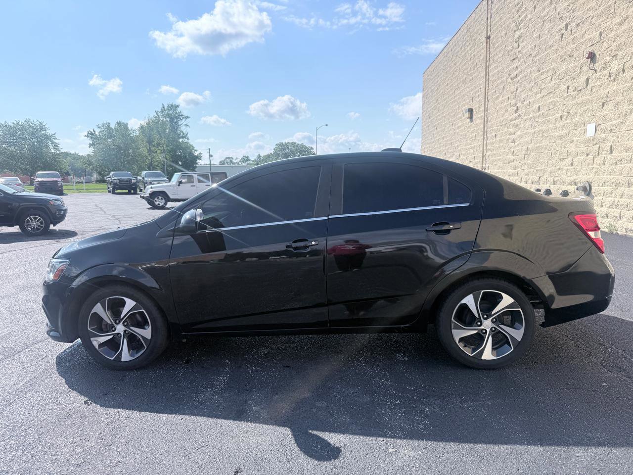 Used 2017 Chevrolet Sonic Premier FWD image 2