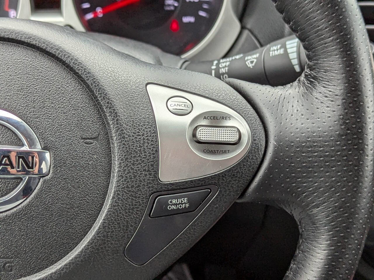 Used 2013 Nissan Juke SV image 25