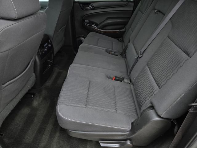 Used 2016 Chevrolet Suburban LS RWD image 11