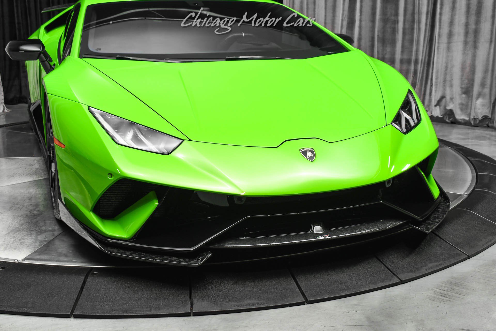 Used 2018 Lamborghini Huracan Performante image 44