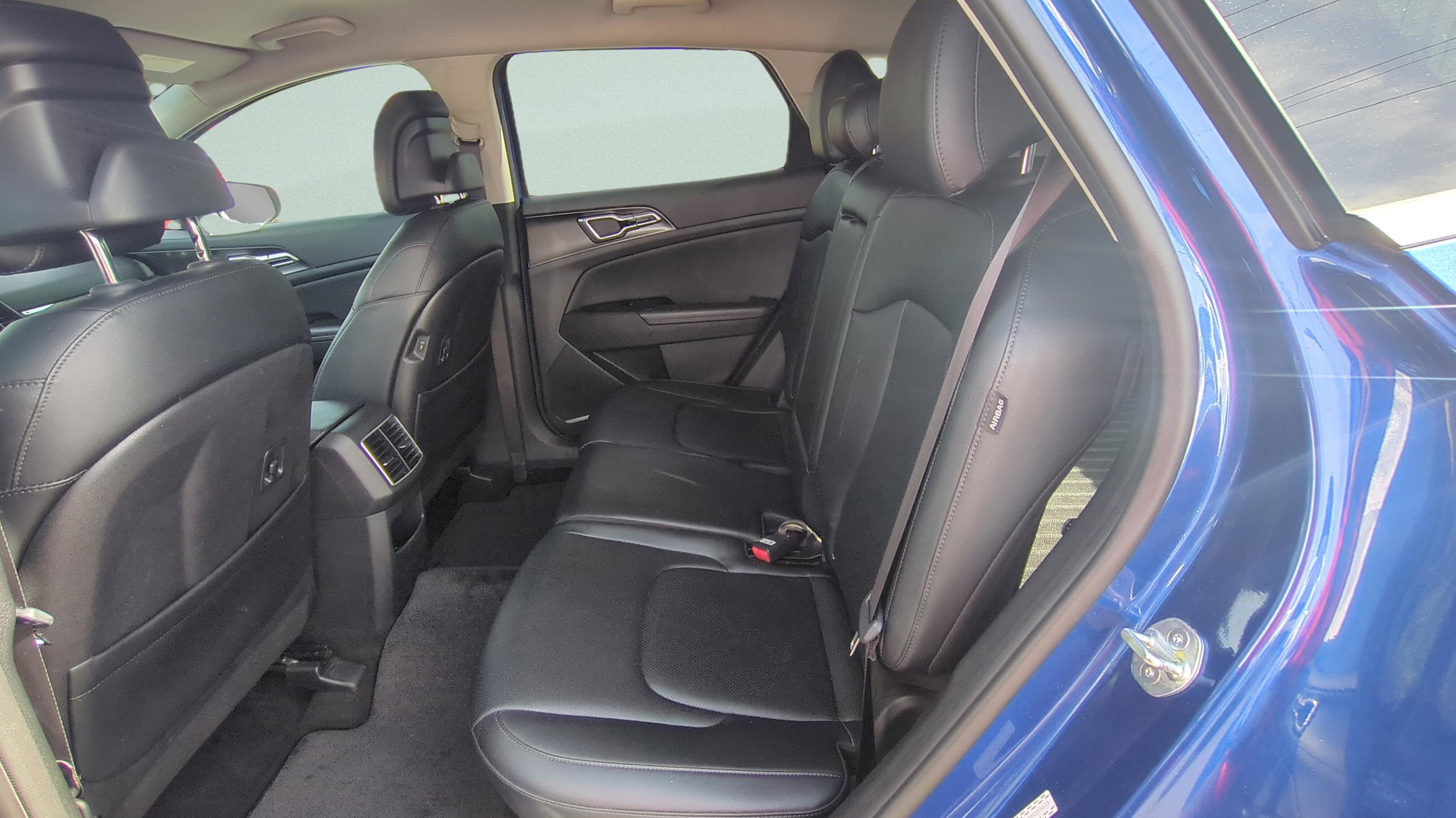 Certified 2024 Kia Sportage EX image 14