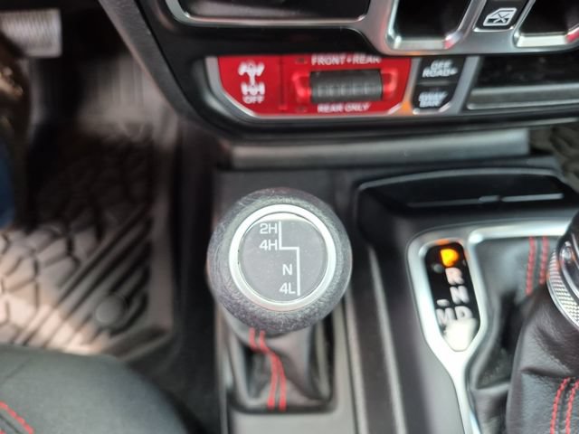 Used 2023 Jeep Gladiator Rubicon w/ Cold Weather Group AWD/4WD image 24