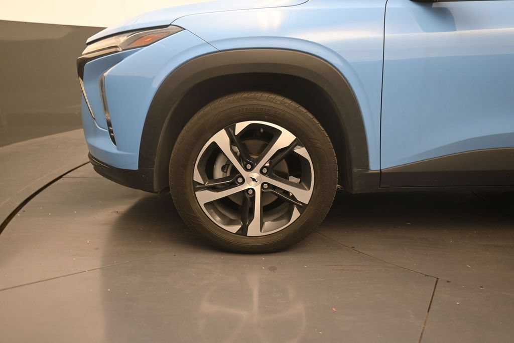 Used 2024 Chevrolet Trax RS w/ Driver Confidence Package FWD image 9
