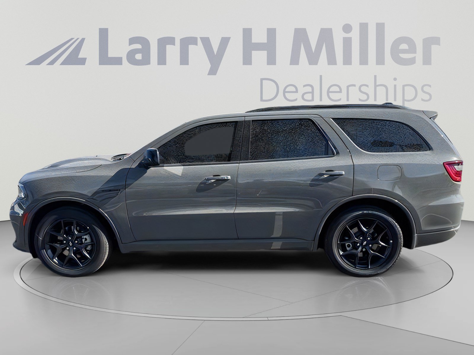 New 2026 Dodge Durango GT w/ Blacktop Package AWD/4WD image 2