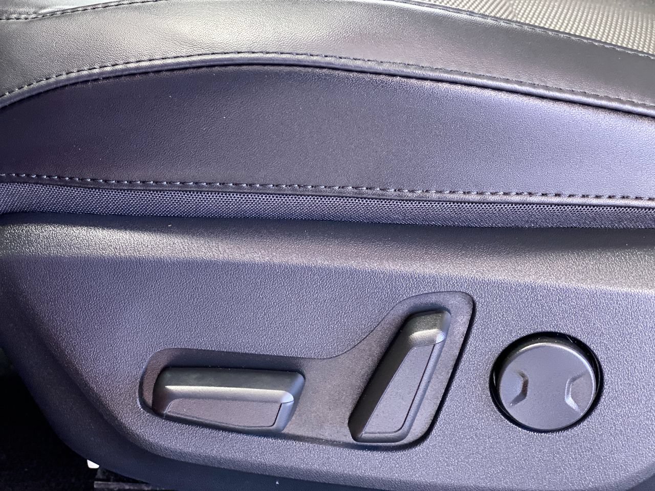 Certified 2023 Kia Niro Wind FWD image 17
