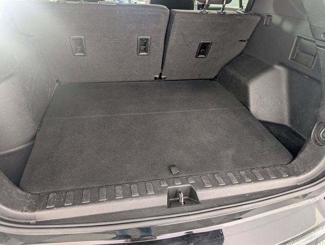 Used 2018 Chevrolet Equinox LT image 28