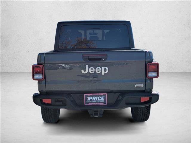 Used 2022 Jeep Gladiator Overland w/ Cold Weather Group image 7