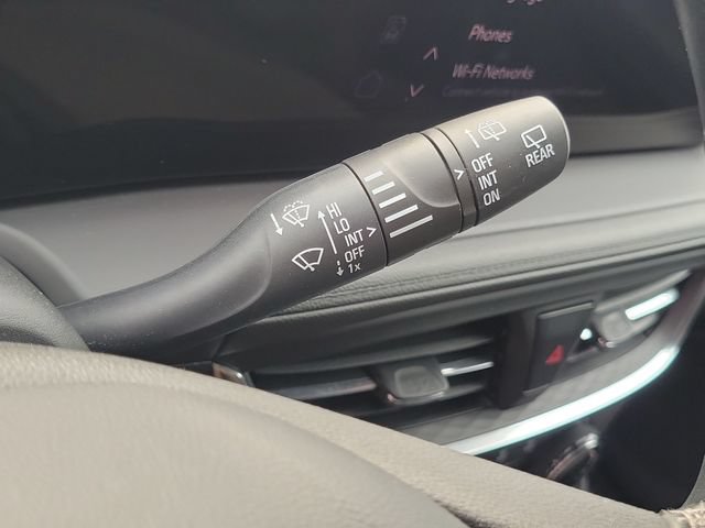 Used 2024 Buick Encore GX Preferred FWD image 13