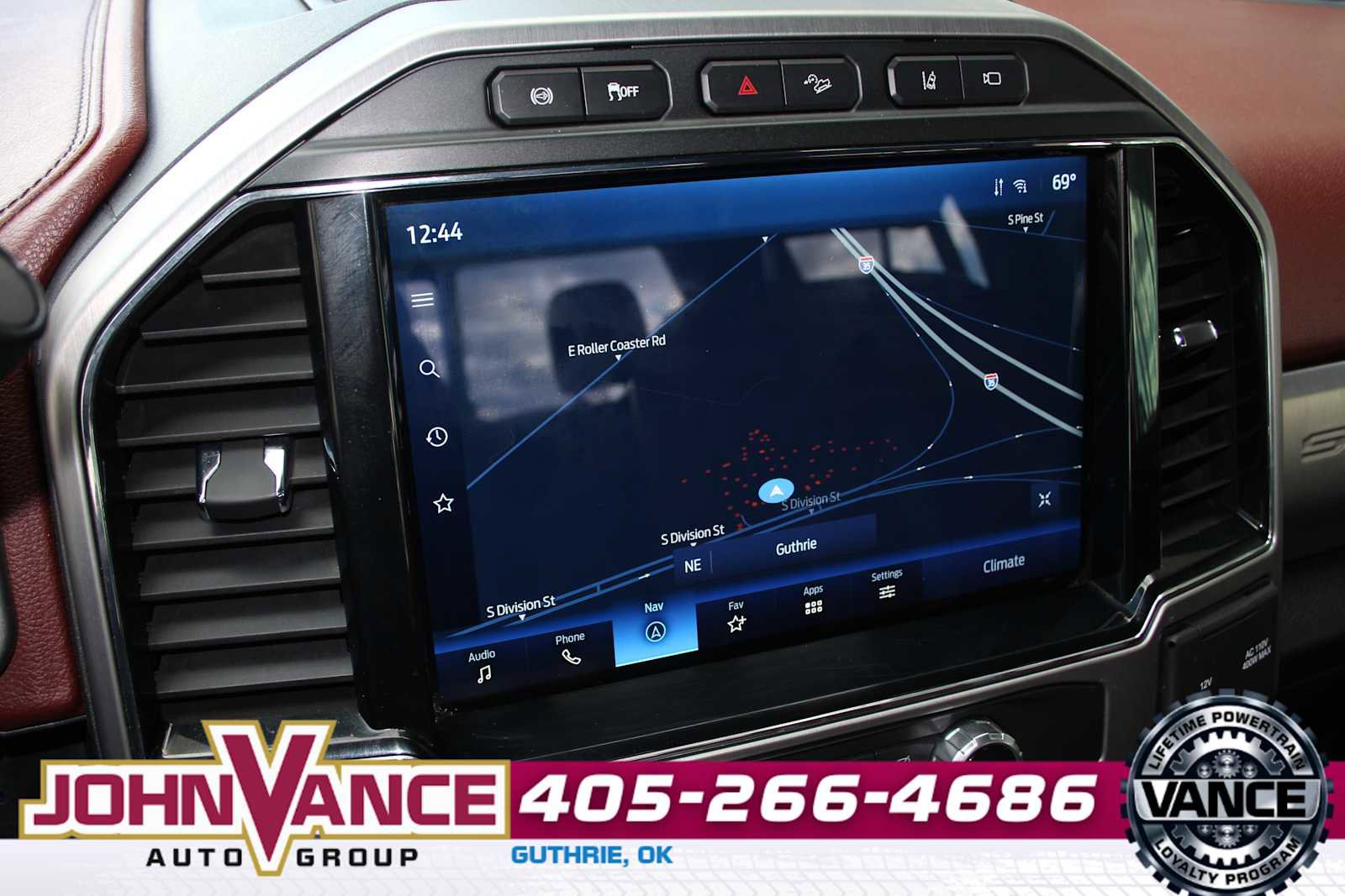 Used 2022 Ford F350 Platinum image 36