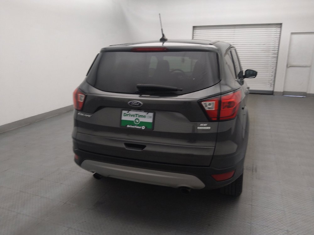 Used 2019 Ford Escape SE FWD image 7