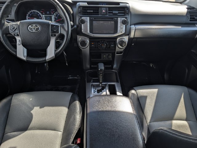 Used 2017 Toyota 4Runner SR5 Premium RWD image 11