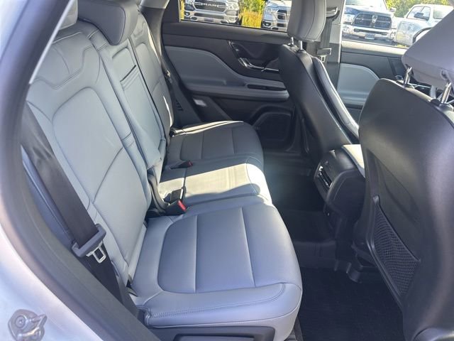 Used 2022 Lincoln Corsair Standard w/ Equipment Group 101A image 24