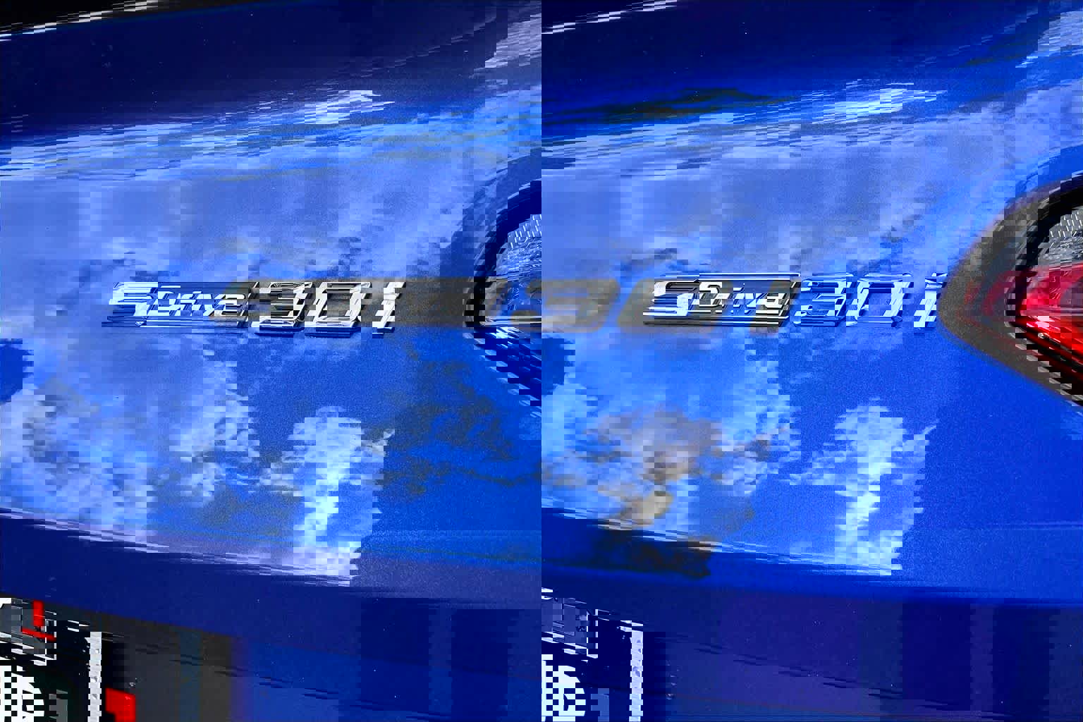 Certified 2023 BMW Z4 sDrive30i w/ Driving Assistance Package image 10