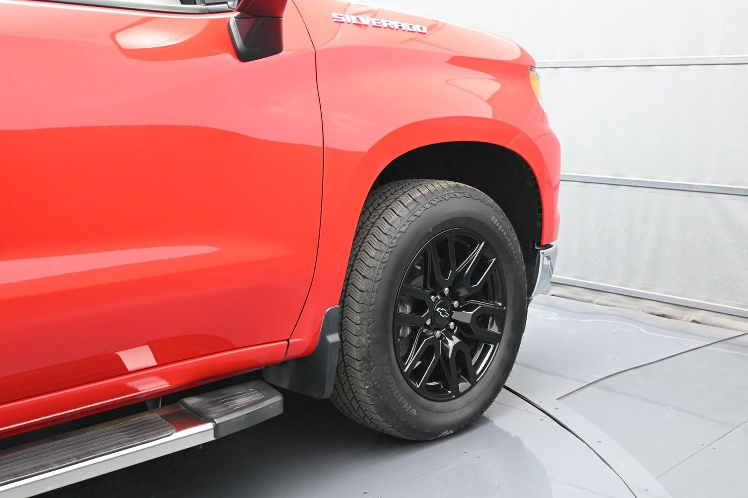 Used 2023 Chevrolet Silverado 1500 LT RWD image 47