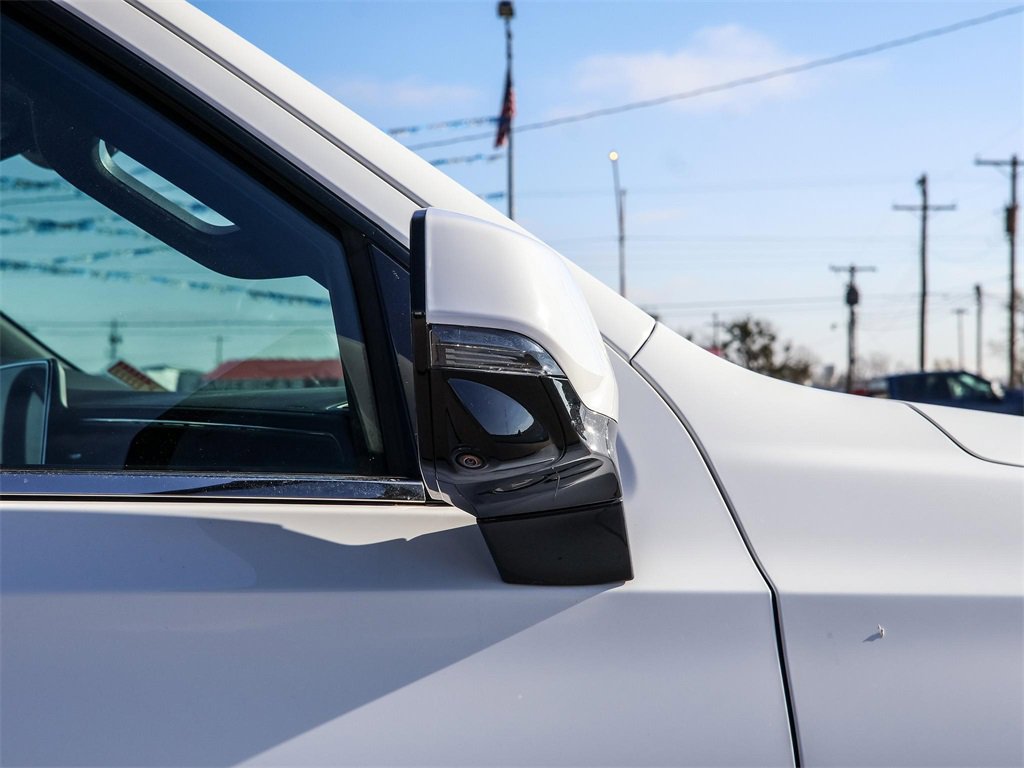 Used 2024 Chevrolet Tahoe LT w/ Luxury Package image 10