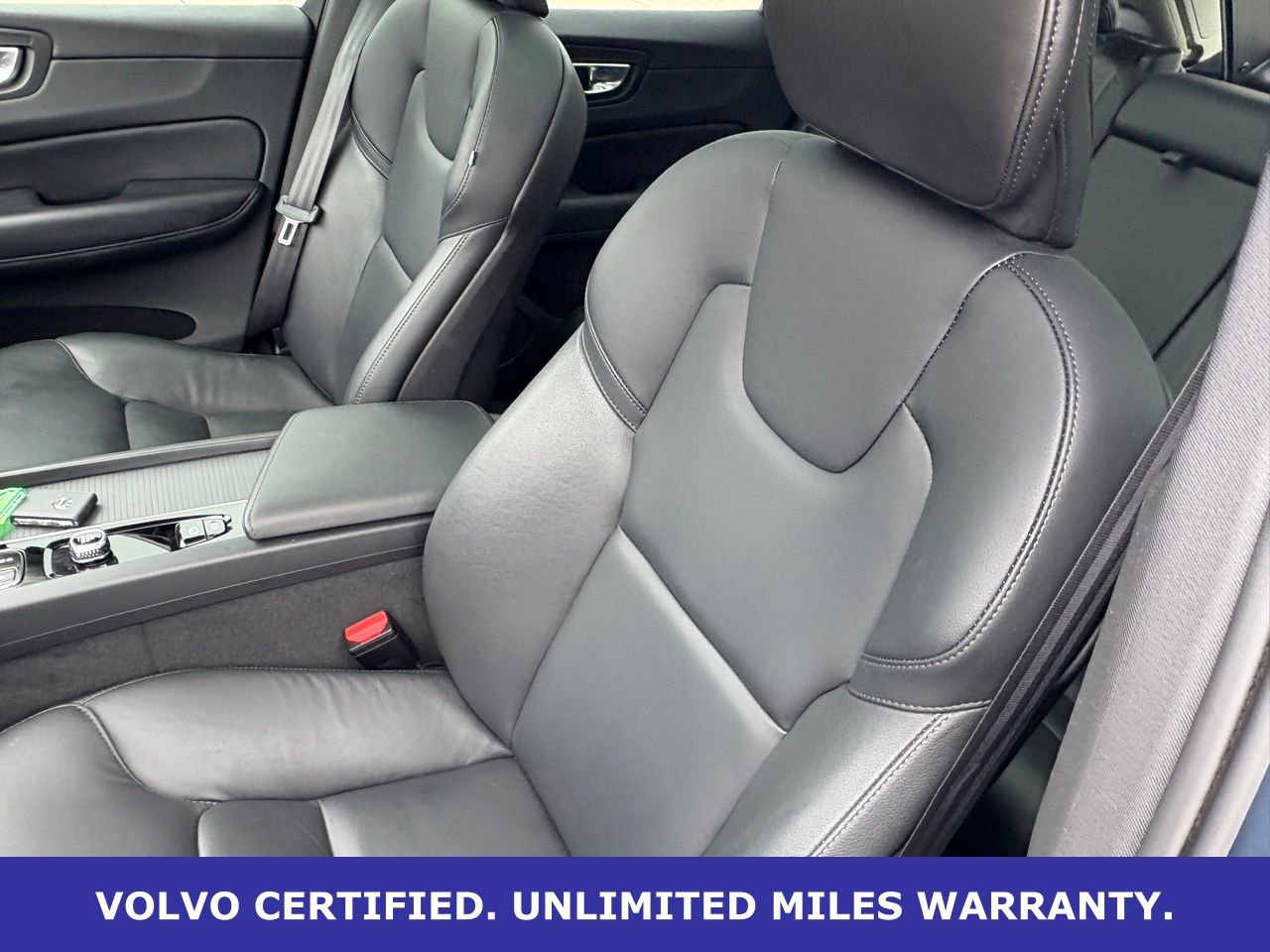 Certified 2025 Volvo XC60 B5 Core AWD/4WD image 30