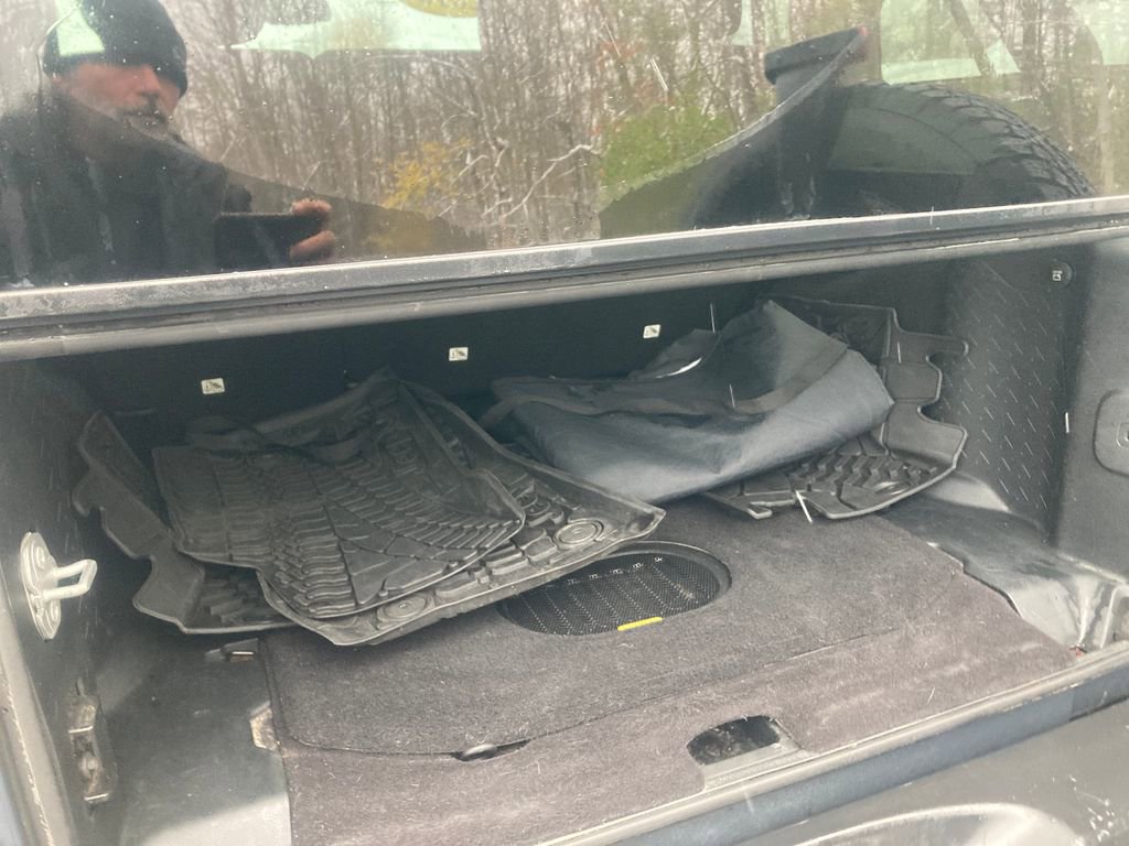 Used 2016 Jeep Wrangler Unlimited Sport w/ Quick Order Package 24S image 27