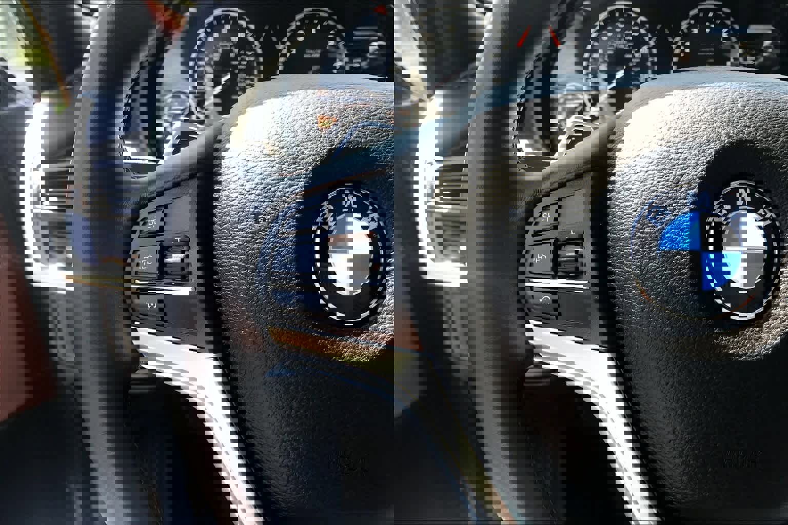 Used 2018 BMW X5 xDrive40e image 23