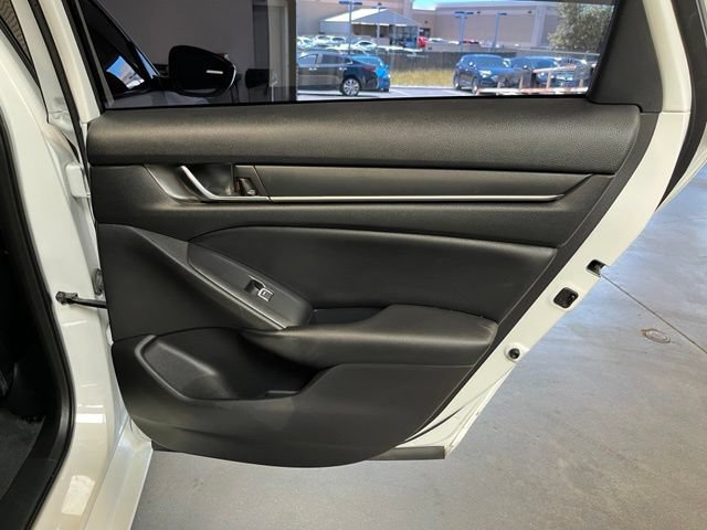 Used 2022 Honda Accord Sport image 15