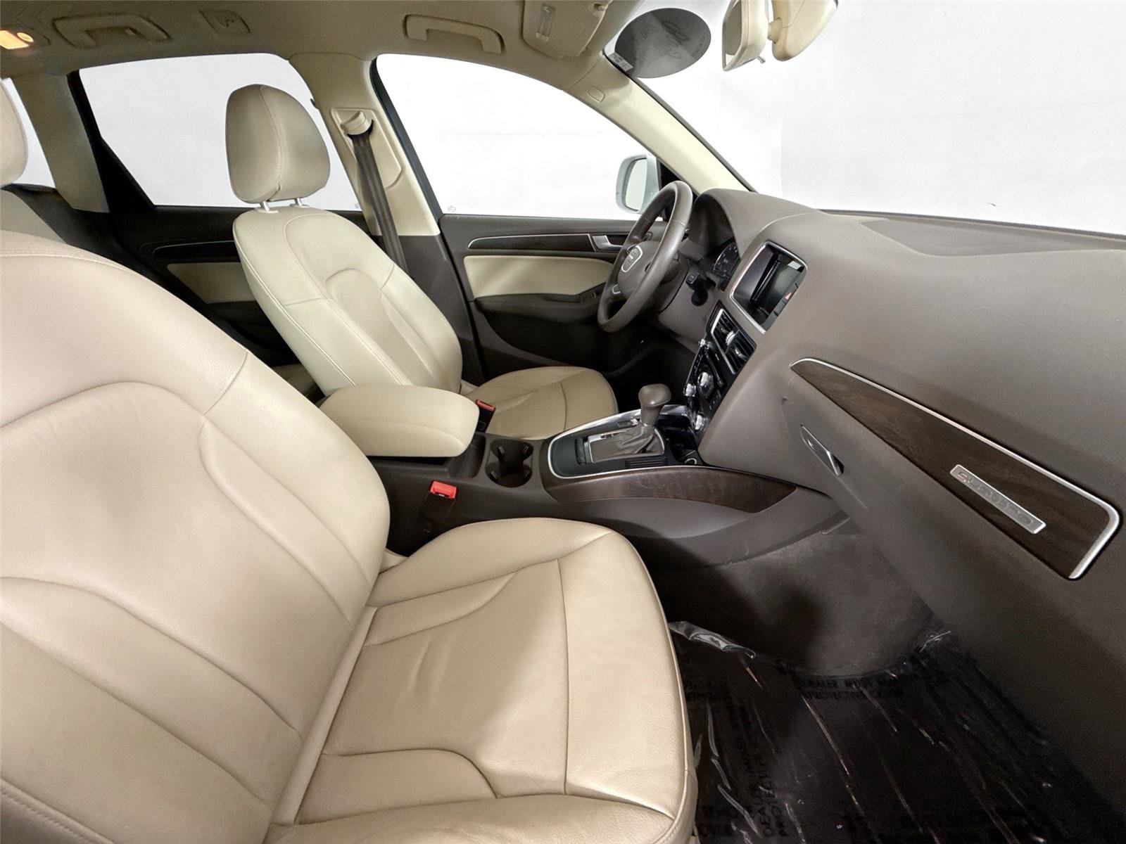 Used 2016 Audi Q5 2.0T Premium image 41