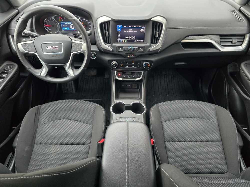Used 2023 GMC Terrain SLE w/ LPO, Floor Liner Package image 22