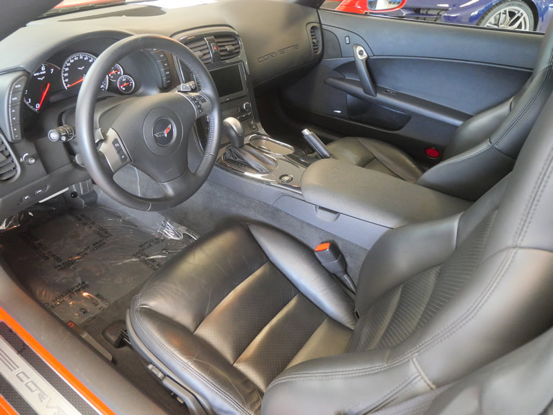 Used 2010 Chevrolet Corvette Coupe w/ Preferred Equipment Group image 9