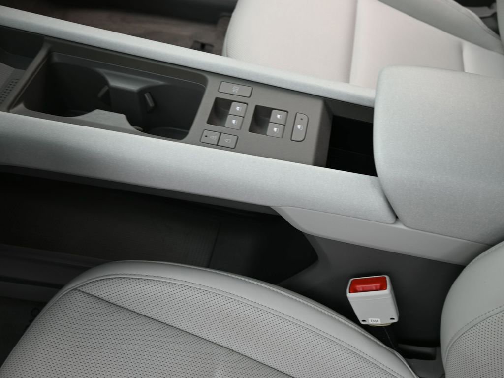 Used 2024 Hyundai Ioniq 6 SEL image 14