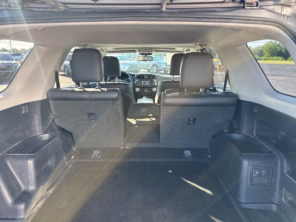 Used 2017 Toyota 4Runner TRD Off-Road Premium AWD/4WD image 9