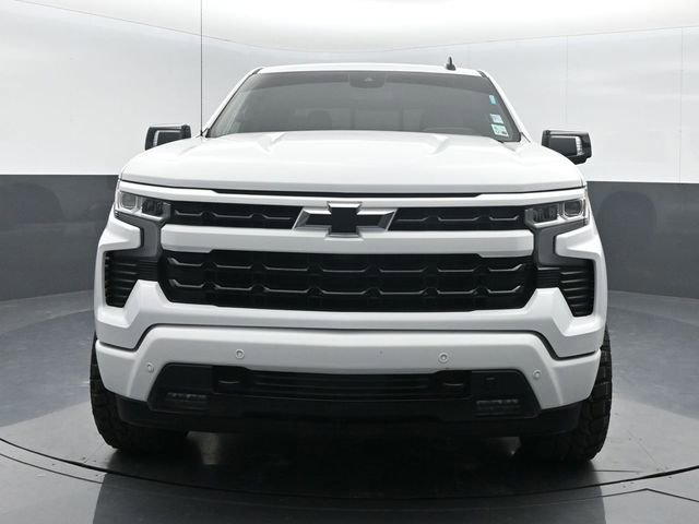 Used 2024 Chevrolet Silverado 1500 RST w/ Convenience Package II image 2