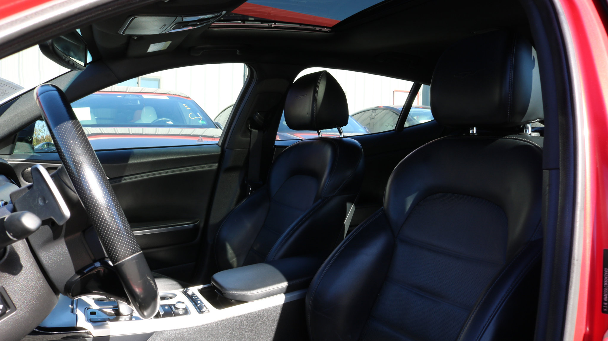 Used 2019 Kia Stinger GT2 image 13