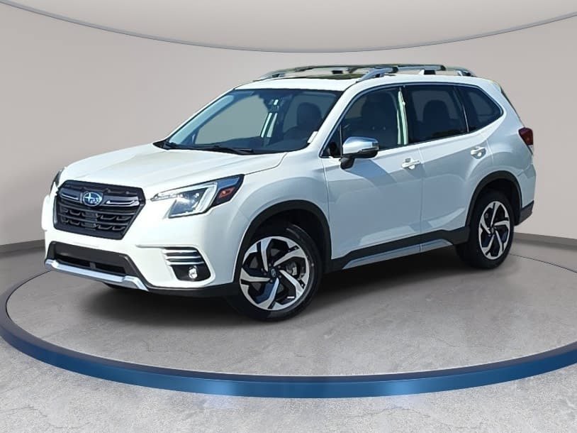 Used 2023 Subaru Forester Touring AWD/4WD image 1