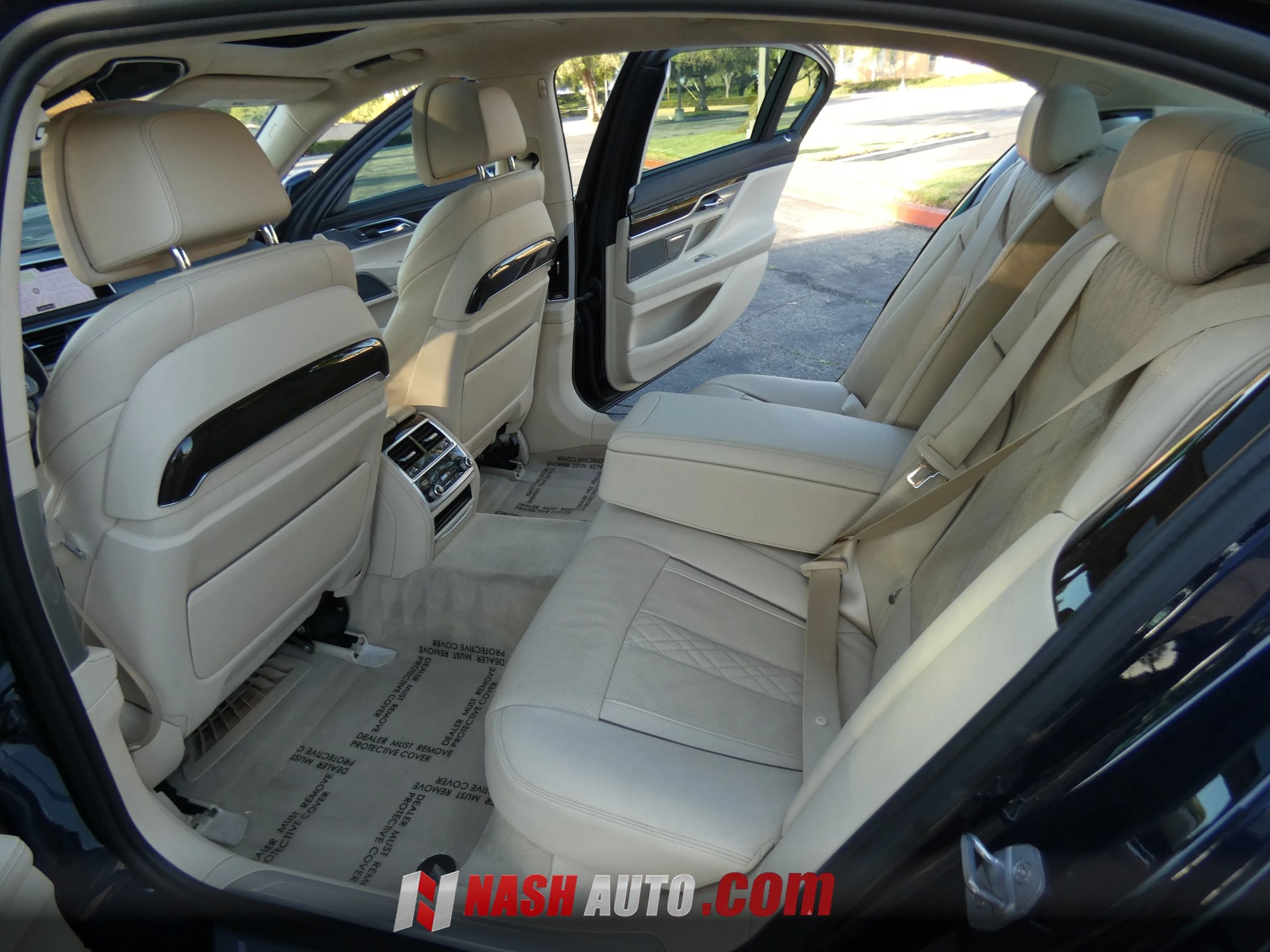 Used 2016 BMW 750i xDrive AWD/4WD image 52