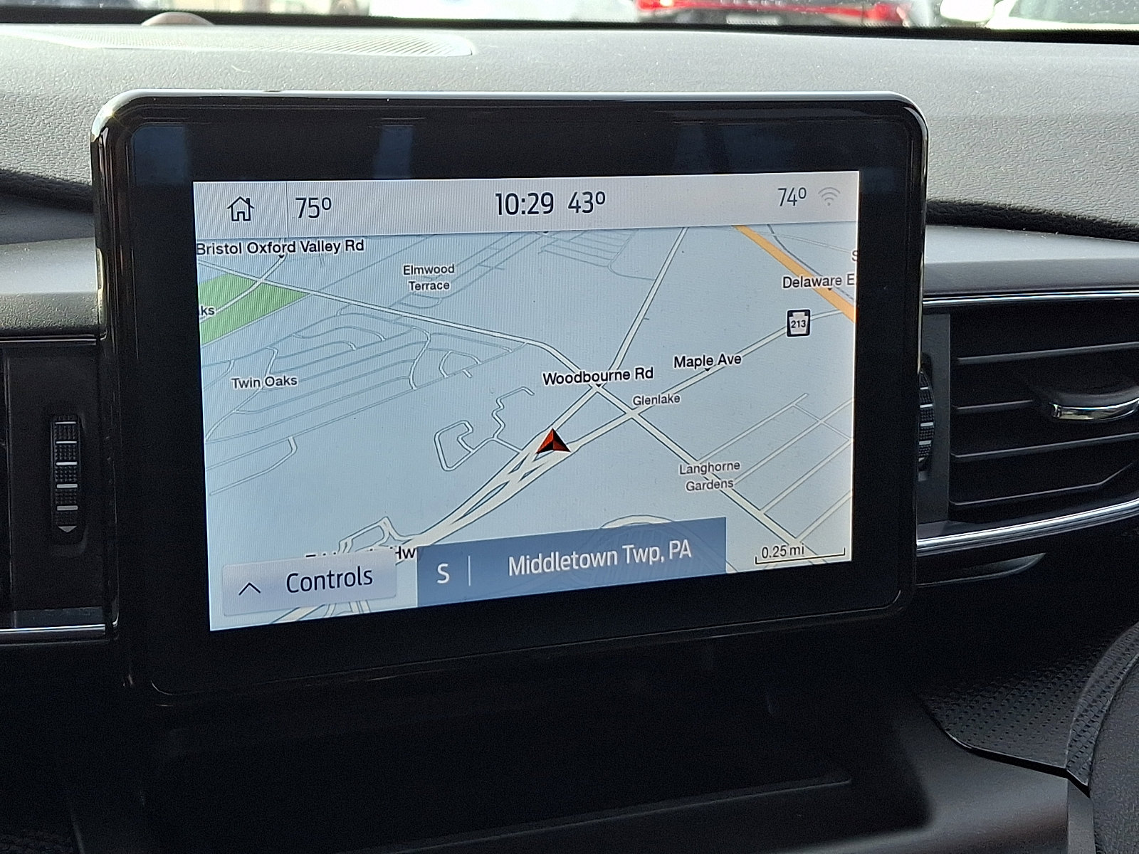 Used 2020 Ford Explorer ST image 18