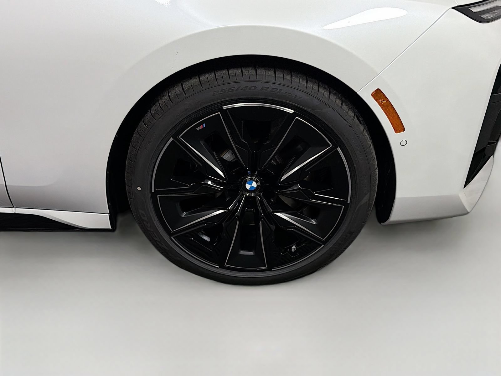 New 2026 BMW 740i xDrive AWD/4WD image 35