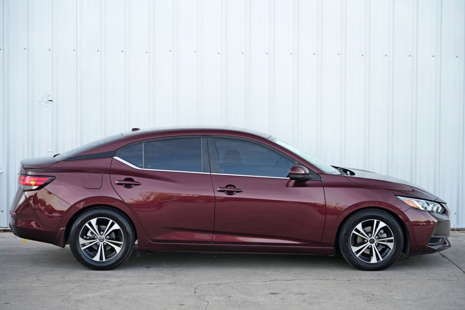 Used 2020 Nissan Sentra SV image 46